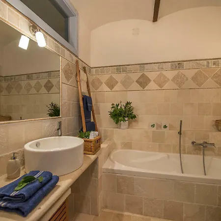 Holiday home Alloro Rigomagno